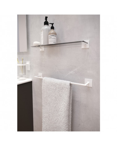 Porte-serviette Stick Bath + by Cosmic blanc mat longueur 45 cm